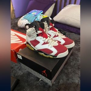 Carmine 6s